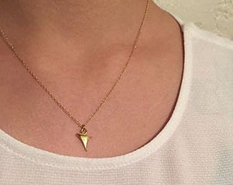 Gold Thorn Necklace | Rose Thorn Necklace | Thorn Jewelry | Dainty Gothic Jewelry