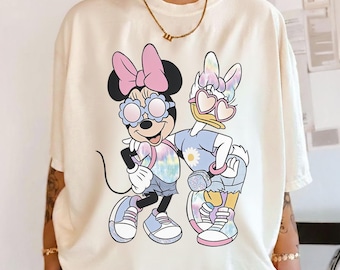 Retro Minnie Daisy Shirt, Vintage Disney Friends Tee, Comfort Colors White Disney Graphic Tee, Disney Trip Shirt, Best Friend Gift Tee
