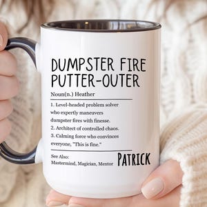 Funny Boss Gift Dumpster Fire Putter-Outer Mug, Custom Mug for Favorite Coworker Supervisor Gift, Personalized Colleague Mug Coffee Cup 2025