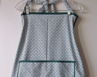 Bib Apron Green and White Gingham with Flowers   SIZE EXTRA LARGE