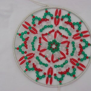 Suncatcher 8&quot; in Christmas Colors   #707