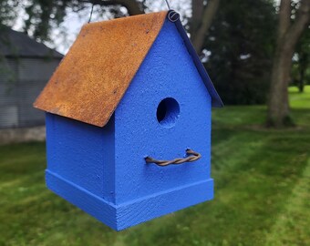 Rustic Outdoor Birdhouse