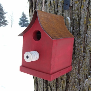 Rustic Birdhouse for Outdoor Garden Decor, Functional Birdhouse, Wood Birdhouse for Wrens and Chickadees image 5
