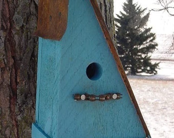 Handmade Bird House Rustic Recycled Bridhouse