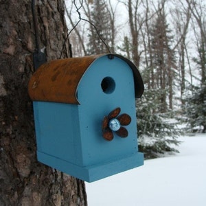 Handmade Rustic Birdhouse Outdoor Garden Decor Rusty Iron Flower