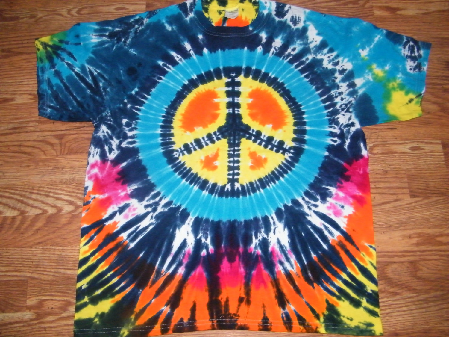 tie dye shirt Peace Sign Shirt tye die CUSTOM MADE to order | Etsy