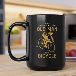 Radfahren Geschenk Fahrradbecher Lustige Radfahrer Papa Geschenk für Fahrrad-Liebhaber Opa Kaffeetasse Rennradfahrer Geschenk Fahrradfahrer Becher Fitness Geschenk Him Radfahrer