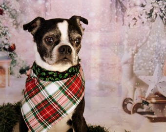Christmas dog bandana, holiday dog bandanna, red green plaid, reversible green holly + berries on black, self tying cotton puppy cat bandana