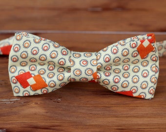 Boys Bow Tie - Ovals with Triangles in Cream Orange Red Cotton bowtie - bow tie for infant baby toddler child preteen boy - little boys tie