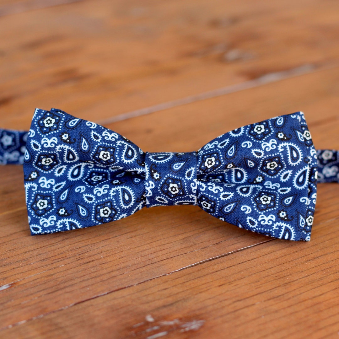 Mens Paisley Bow Tie Blue White Bow Tie Blue Paisley Bow Tie Bandanna Bowtie Pre Tied Tie Rustic ...