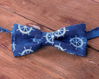 Blue Nautical Wheel boys bow tie, boat steering wheel bowtie for kids, cotton pre-tied tie for babies, toddlers, kids, wedding bowtie
