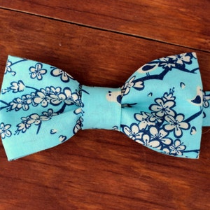 Mens Blue Floral Bow Tie, men's cherry blossom cream bird bowtie, mens wedding bow tie, groomsmen bow tie, fathers day gift, rustic wedding image 4