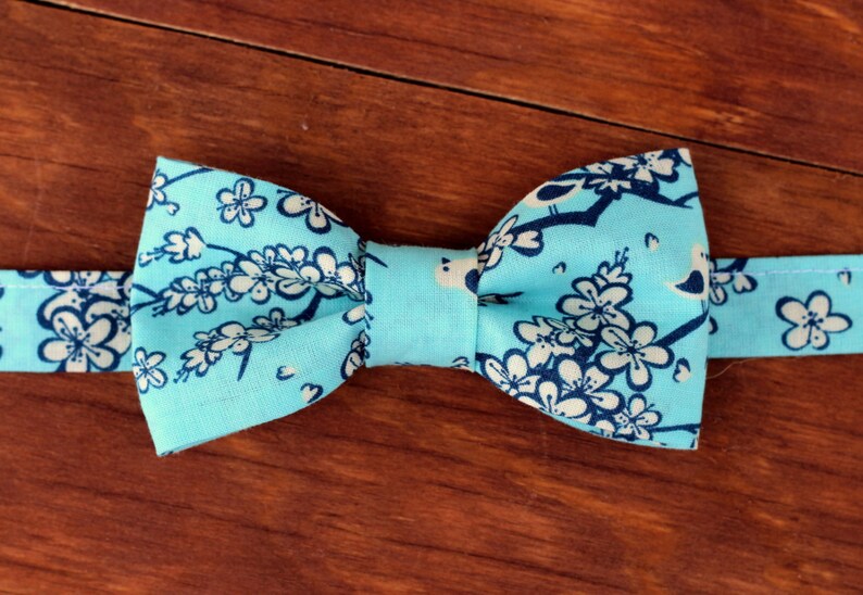 Mens Blue Floral Bow Tie, men's cherry blossom cream bird bowtie, mens wedding bow tie, groomsmen bow tie, fathers day gift, rustic wedding image 4