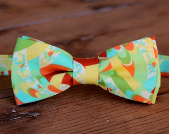 Modern boys cotton bow tie, boys bow tie, green orange red yellow bowtie, geometric bow tie, funky bowtie, gift for teen boy, wedding tie