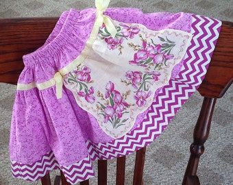 Girls vintage hankie apron skirt size 4