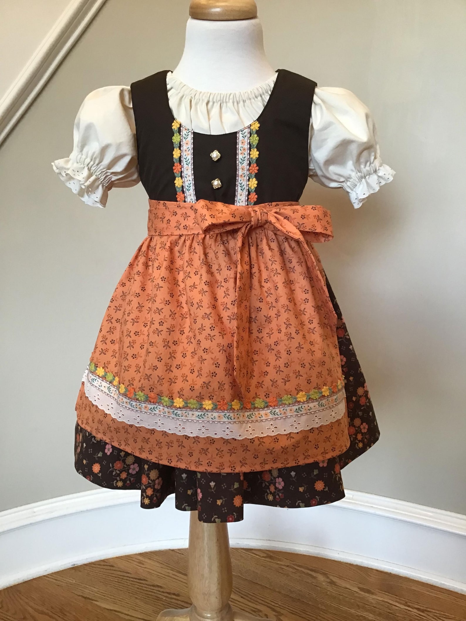 Girls 3-piece Fall Colors Dirndl Size 3