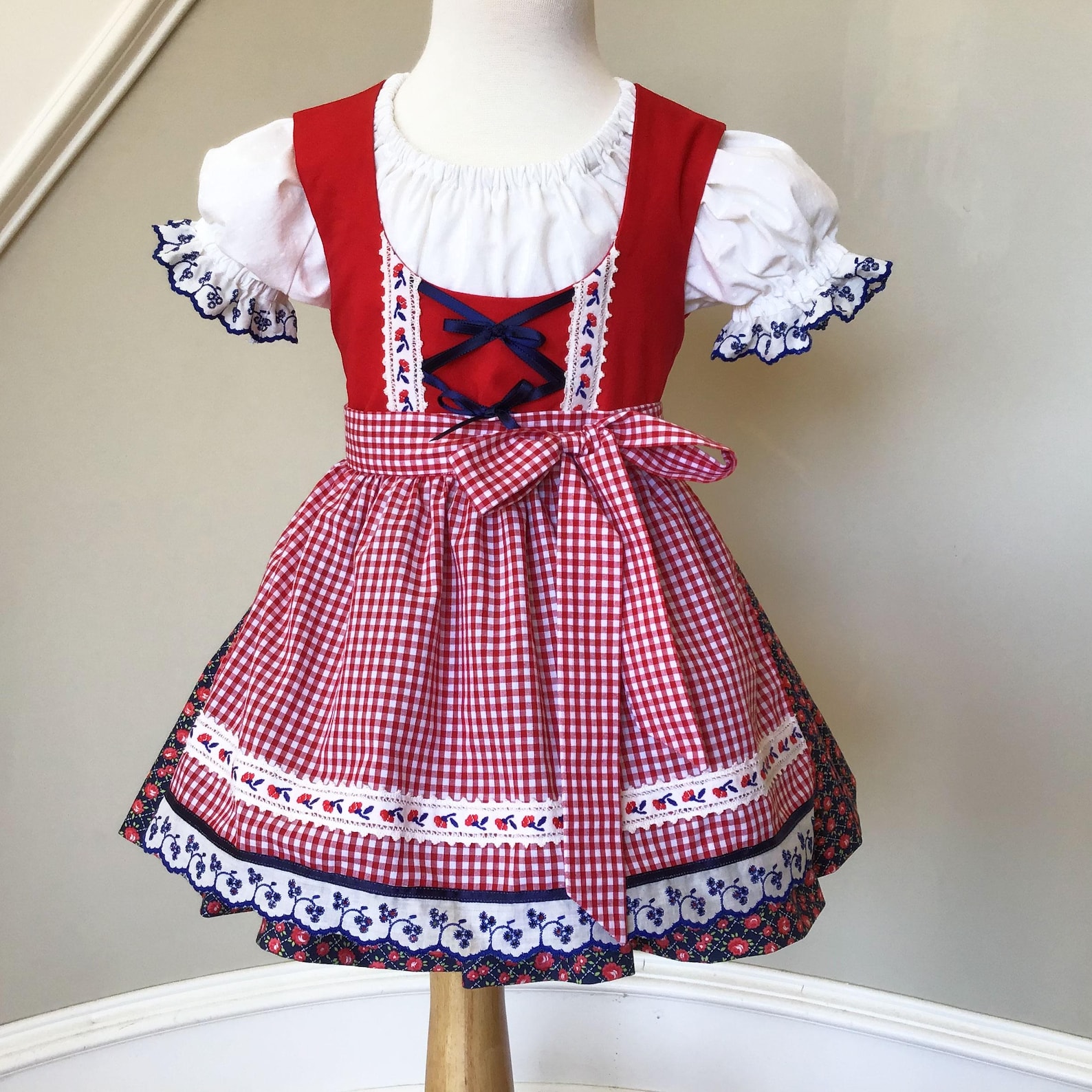 Girls 3 Piece Navy & Red Dirndl Set Size 4
