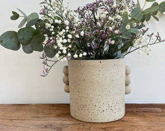 PALMA speckled sandstone vase