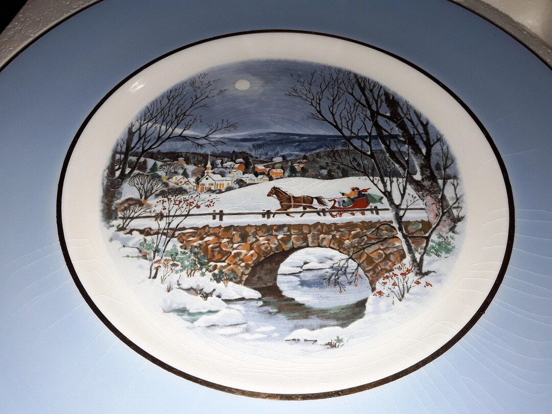 Avon christmas plate 1979