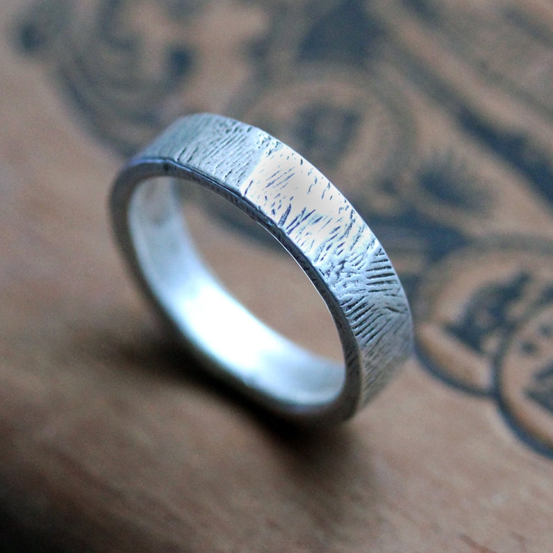 Mens silver wedding band woodgrain ring mens rustic