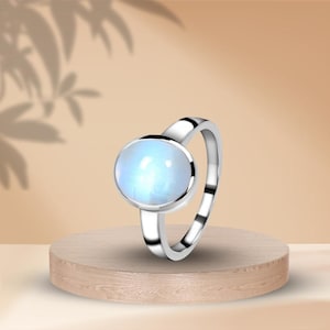 Rainbow Moonstone Ring: 925 Sterling Silver Gemstone Jewelry