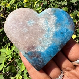 Trolleite Heart - Throat Chakra
