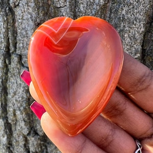 Sardonyx Agate Worry Heart - Madagascar - Root + Sacral Chakra