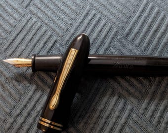 Pluma estilográfica Gamma Commander de ebonita negra brillante, hecha a mano, con detalles dorados