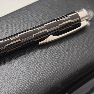 Smooth Montblanc Star walker Black Mystery Edition Ballpoint Pen - Black Refill