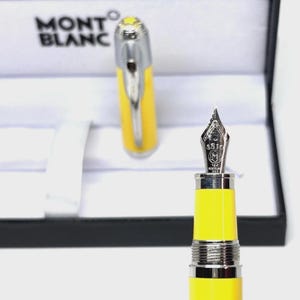 Montblanc Luxury Fountain Pen With Elegant Gift Box & Free Worldwide Shipping