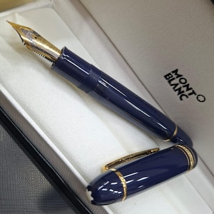 Montblanc Daniel Defoe Edition Fountain Pen - Medium Nib, Golden Trims (Comes with Box)
