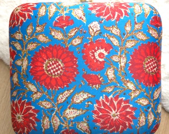 Clutch bag with a Floral print, eccentric clutch bag, present for a companion, gifts for her, bridesmaid, everyday bag