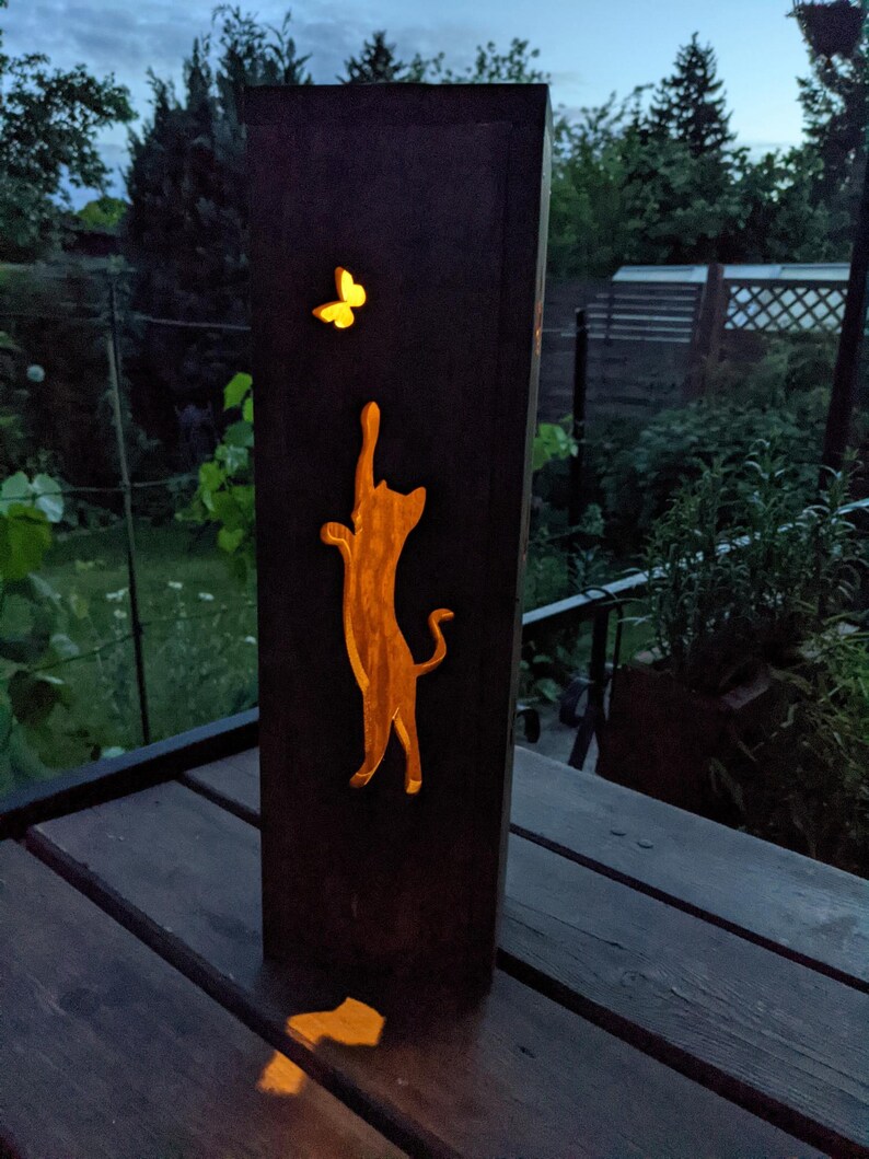 holzleuchte katze outdoor außen beleuchtung