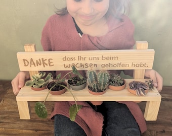 THANK YOU personalized flower bench as a farewell gift for a teacher or educator, daycare, school, kindergarten, gift of flowers