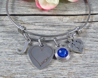 New Mom Bangle - Stainless Steel Expandable Bangle - Mom Bracelet - Gift for New Mom - Heart Mom Charm - Mom Jewelry - New Baby Gift