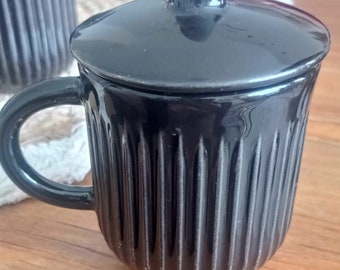 handmade coffee cup with lid