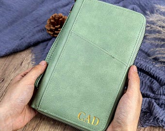 Personalized Family Travel Passport Wallet with 5 Passport Holder, Family Passport Holder, Passport Cover, Travel Gift for Men and Women