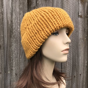 Cappello in maglia spessa, cappello da donna, cappello da uomo, cappello invernale, berretto in maglia, berretto in maglia, cappello a doppia tesa spessa Delphine, giallo senape
