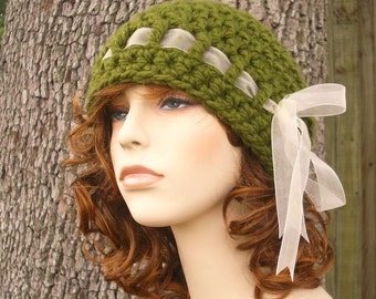 Chunky Crochet Hat, Womens Hat, Mens Hat, Winter Hat, Crochet Beret, Crochet Beanie, Crochet Cap, Escargot Beret, Cilantro Green