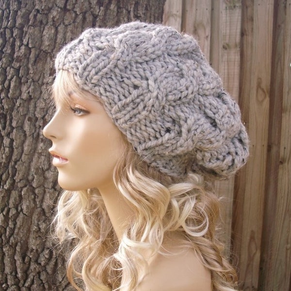 Beret robiony ręcznie, czapka z grubej dzianiny, czapka damska, czapka męska, czapka zimowa, beret kablowy, czapka kablowa, czapka dzianinowa, czapka dzianinowa, szary marmur