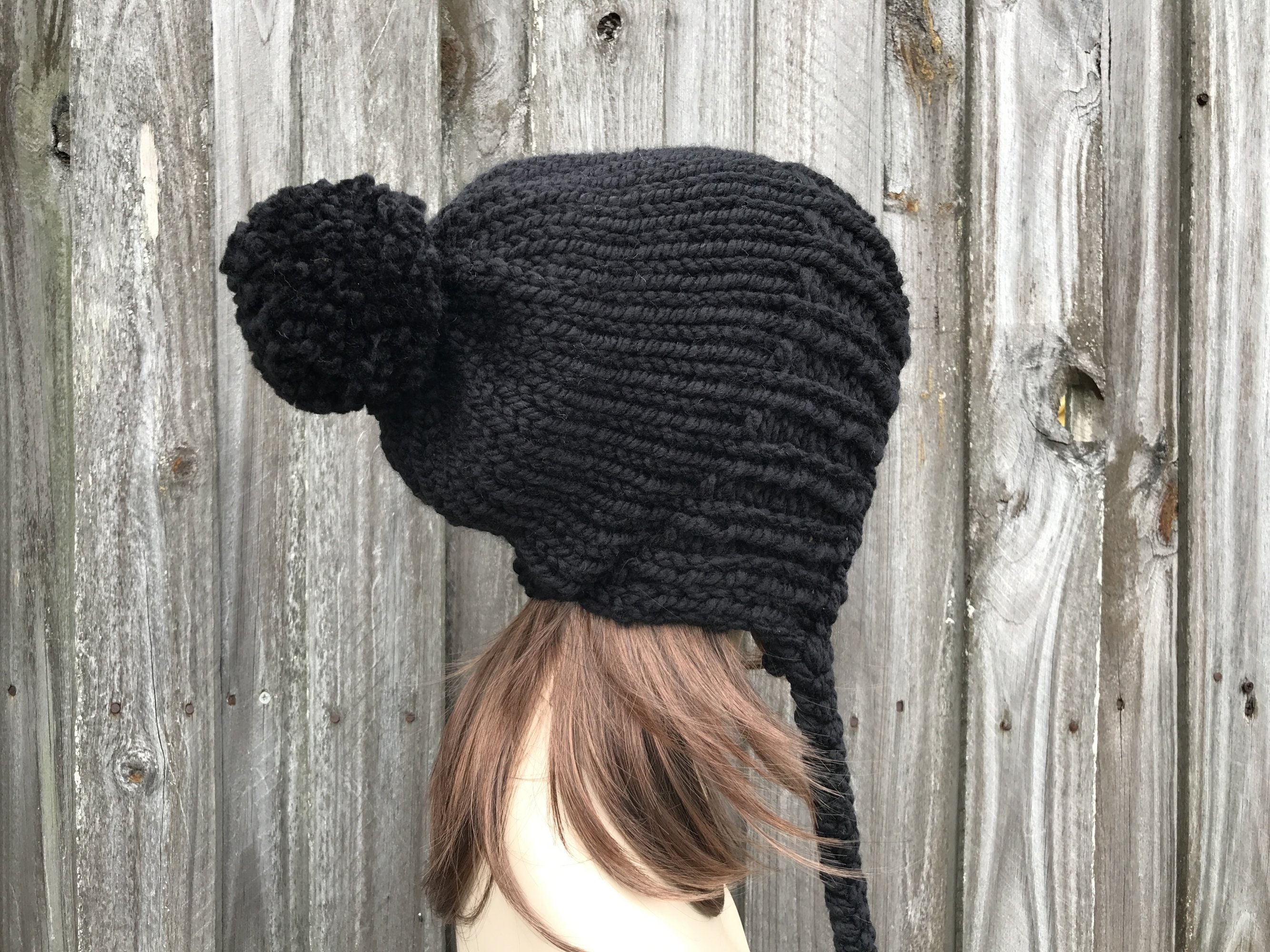 Knit-Pattern-Ribbed-Earflap-