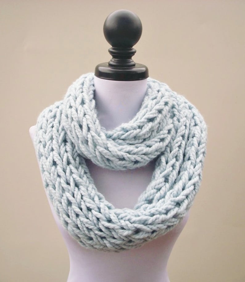 Instant Download Knitting PATTERN Infinity Scarf Knitting Pattern Polar Infinity Scarf Chunky Scarf Womens Accessories image 2