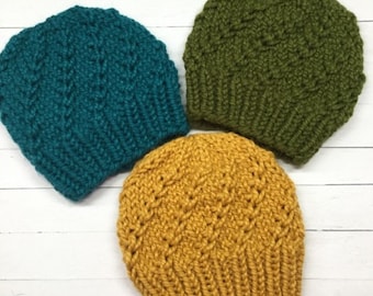 Knitted Hat Pattern Hat Knitting Pattern Chunky Beanie Pattern - Mens Beanie Womens Winter Hat Pattern Knitting Tutorial - Whirly Beanie