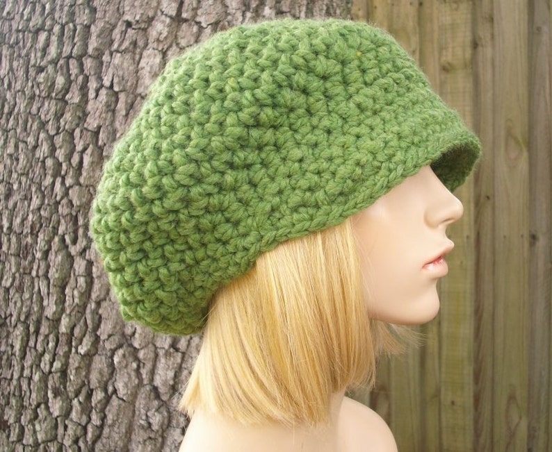 Chunky Crochet Hat, Womens Hat, Mens Hat, Winter Hat, Newsboy Cap, Newsboy Hat, Crochet Cap, Crochet Beanie, Grass Green image 3