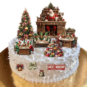 Vintage Christmas Santa&#39;s Workshop Stand Up Edible Wafer Paper Cake Scene Decoration. Perfect for larger cakes. Stand Up Cake Topper Scene.