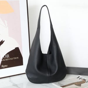 Leather Hobo Bag, Women&#39;s Minimalist Tote Bag, Underarm Leather Shoulder Bag, Soft Leather Totes