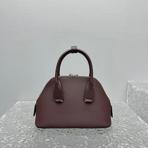 Glatte Lederhandtaschen, kleine Damenhandtasche, Minimale obere Grifftasche, elegante Ledertasche