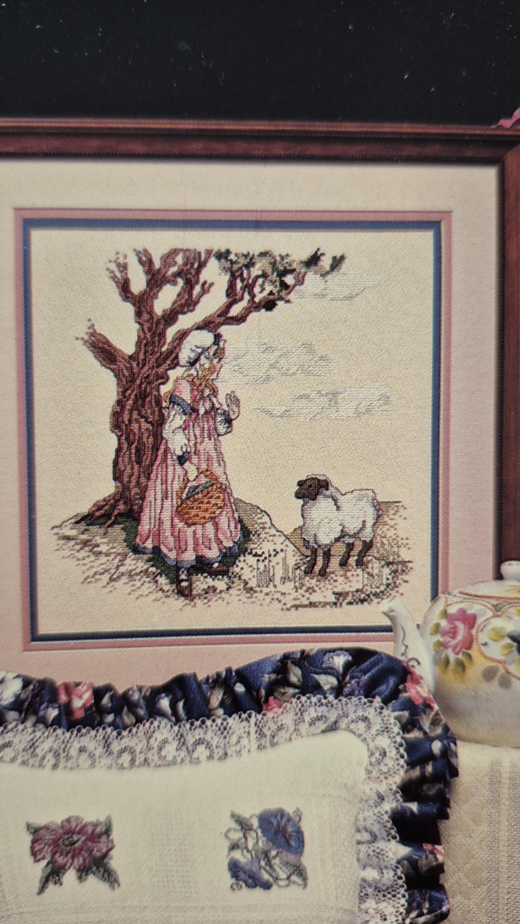 Vintage 1989 English Country Cross Stitch Chart: 20 Equestrian