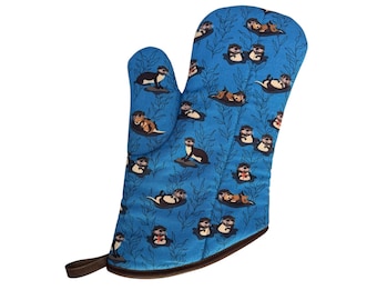 Otters Oven Mitt