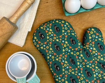 Kitties in Bloom Oven Mitt